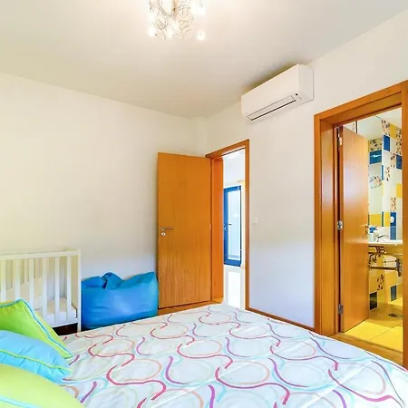 Spacious Duplex By Marina - Sleeps 6 - Homesbyfc Albufeira