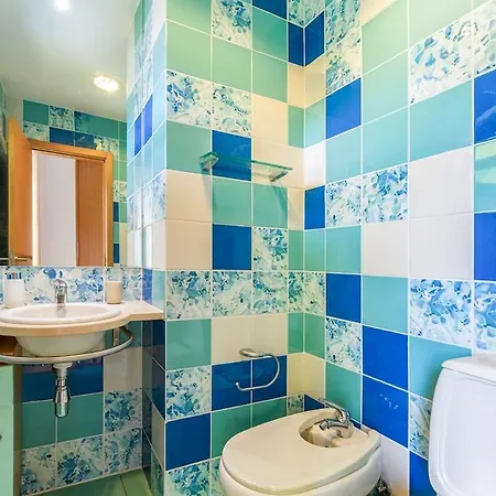 Spacious Duplex By Marina - Sleeps 6 - Homesbyfc Apartamento Albufeira